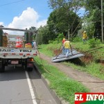 Remueven vallas publicitarias..