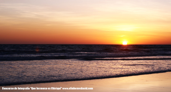 Playa Las Lajas, El Paraíso de los Atardecer.